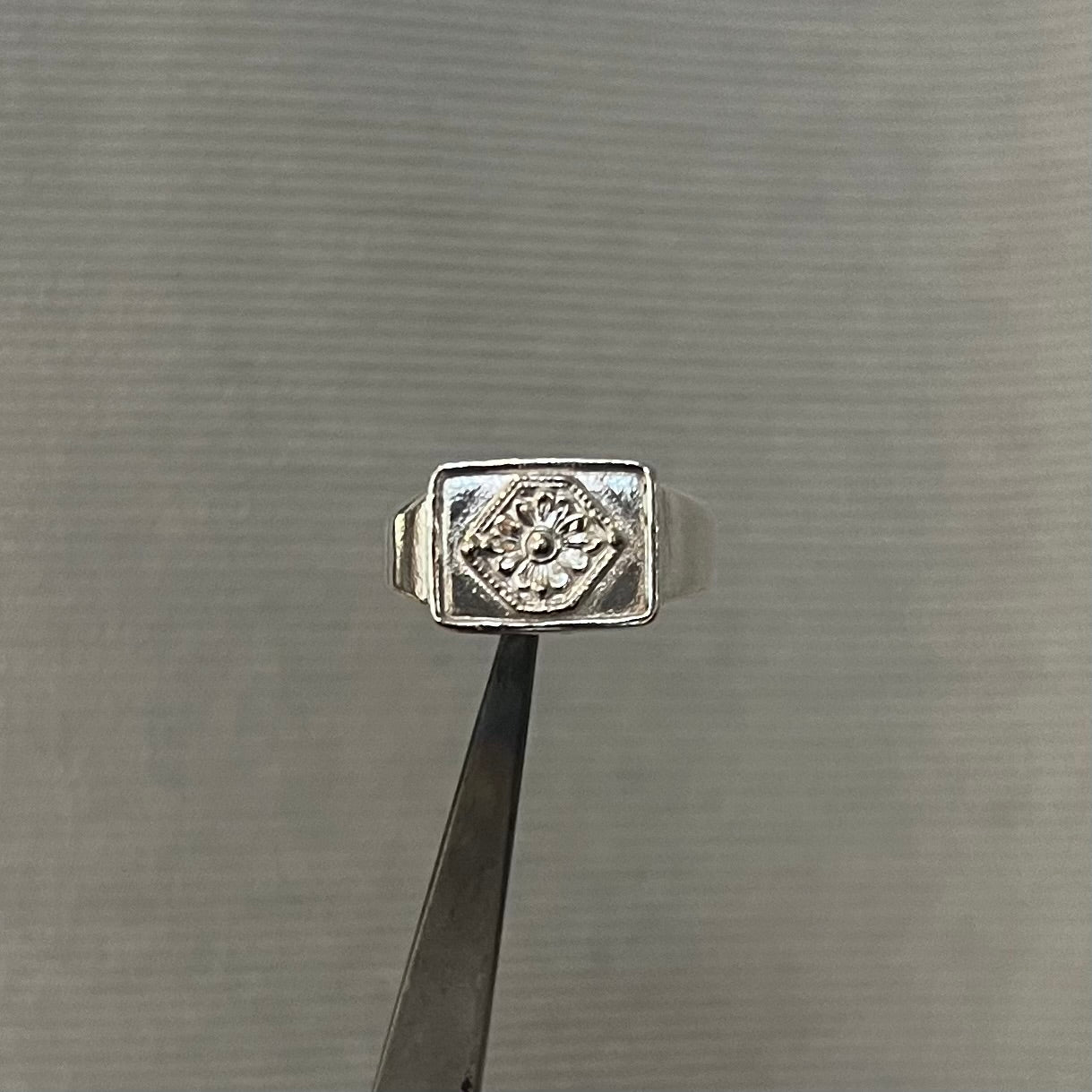 Flower Signet Ring